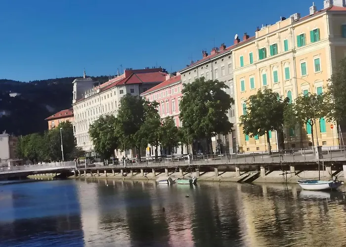 Gasthof Market & Art Square Place 4*